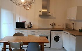 Studio Cauterets, 1 pièce, 4 personnes - FR-1-234-242